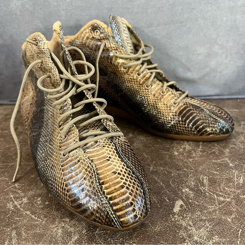 Vintage 1980s Snakers Shoes Women 6.5 Snakeskin Brown Lace Up Leather Lining 80s